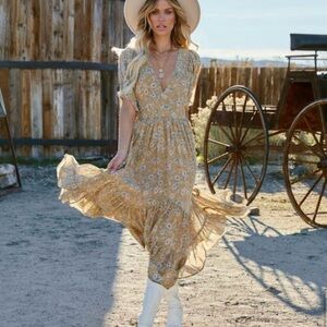 NWT Storia Clarity Tiered Ruffle Floral Maxi Dress Washed Yellow Large